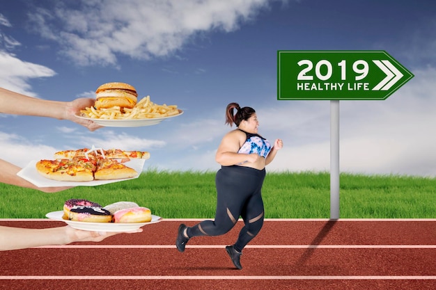 20 min biegu ile kalorii spalasz podczas takiego treningu?