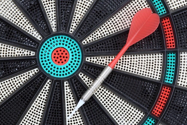 Czy rzutki Harrows Eric Bristow 90 Steeltip nadają się dla początkujących graczy?