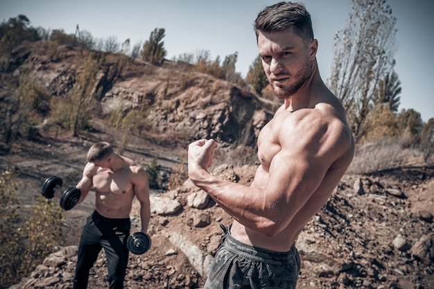 Na czym polega kulturystyka naturalna?
