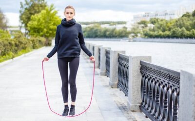 Ile kalorii spala skakanie na skakance i od czego to zależy?