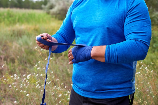 Nordic walking ile kalorii się spala podczas spaceru?