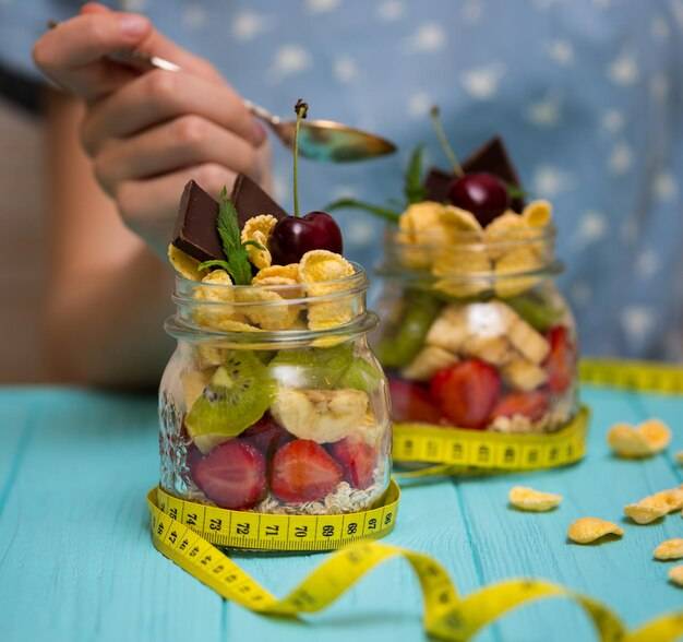 Ile jeść na diecie żeby nie czuć głodu?