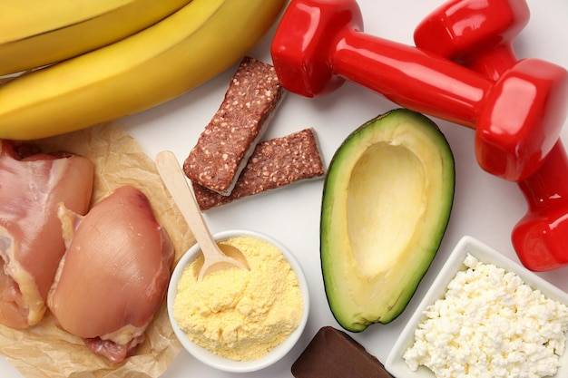 Co jeść przed a co po treningu żeby wspierać regenerację?