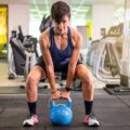 Jakie kettlebell na początek wybrać?
